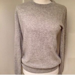 Heather Gray Everlane Cashmere Sweater
